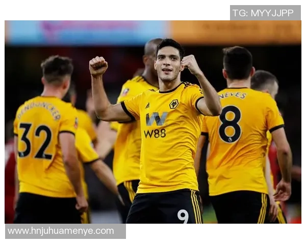 狼队与水晶宫精彩对决录播回顾分析带你重温比赛亮点与精彩瞬间